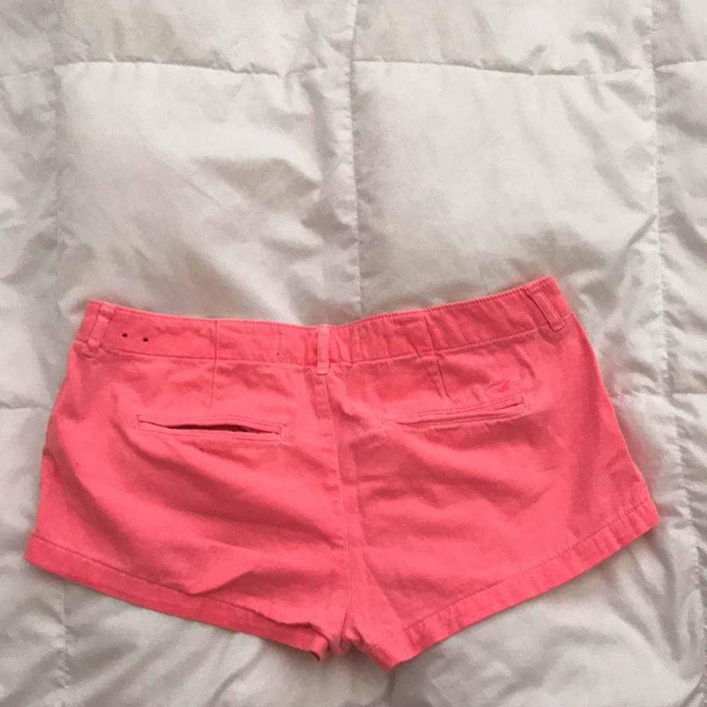 Pink shorts - Picture 2 of 3
